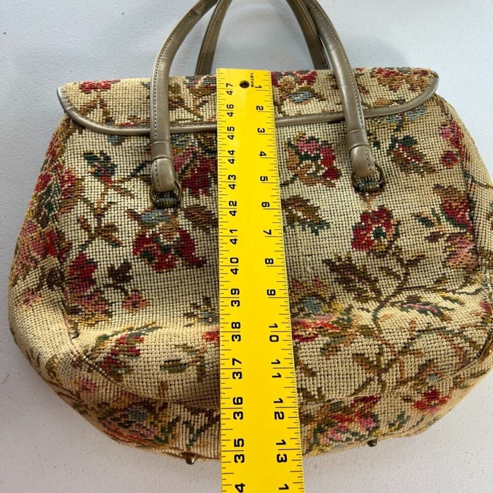 Olla Handbag Twist Lock Floral Tapestry Double Handle Inner Divider Outer Pocket - Picture 13 of 13